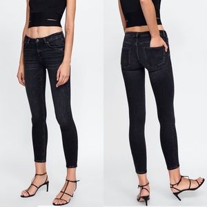 zara the skinny in moon black